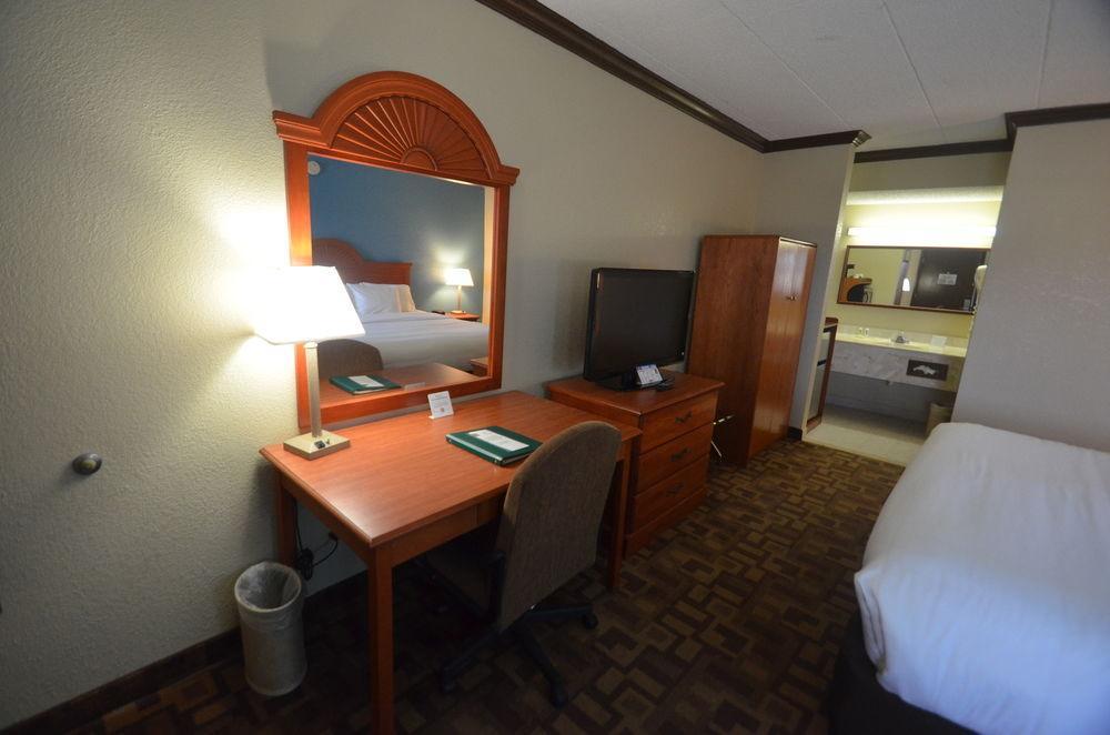 Comfort Inn & Suites Quakertown Eksteriør bilde