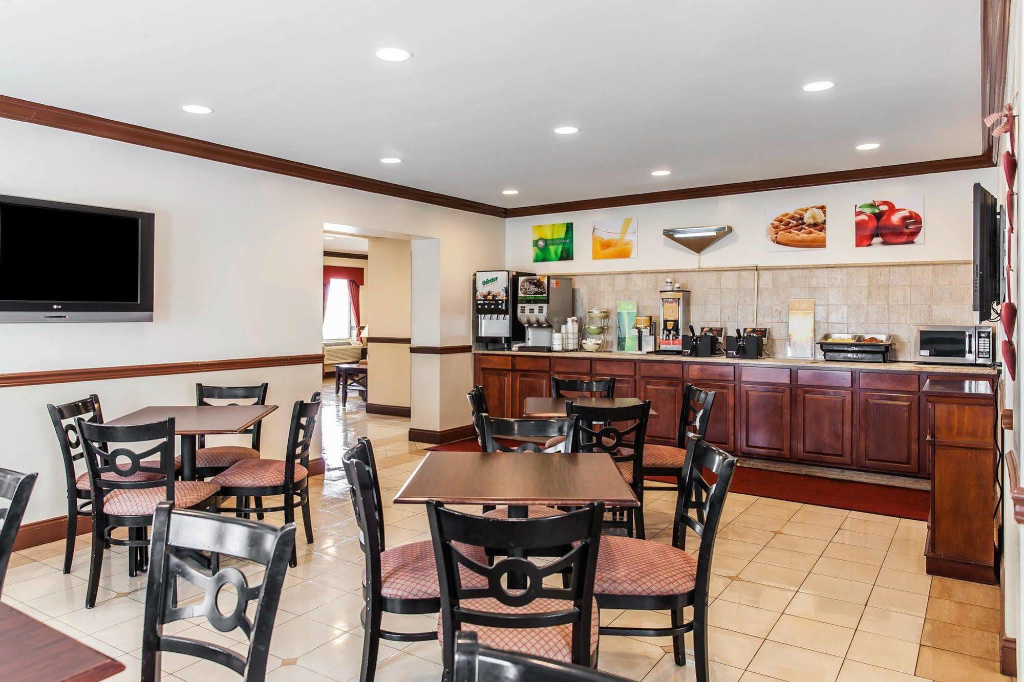 Comfort Inn & Suites Quakertown Eksteriør bilde