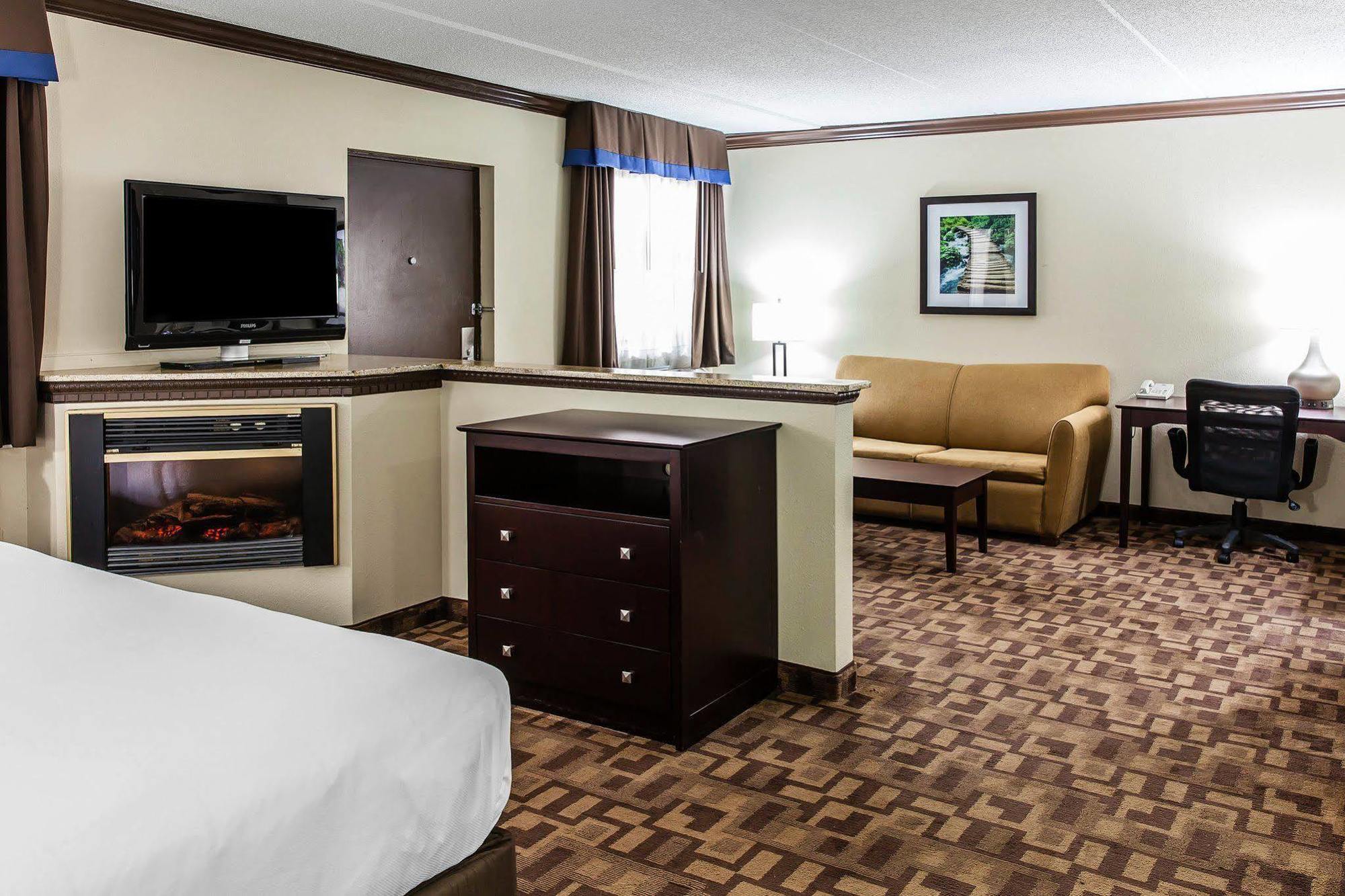 Comfort Inn & Suites Quakertown Eksteriør bilde